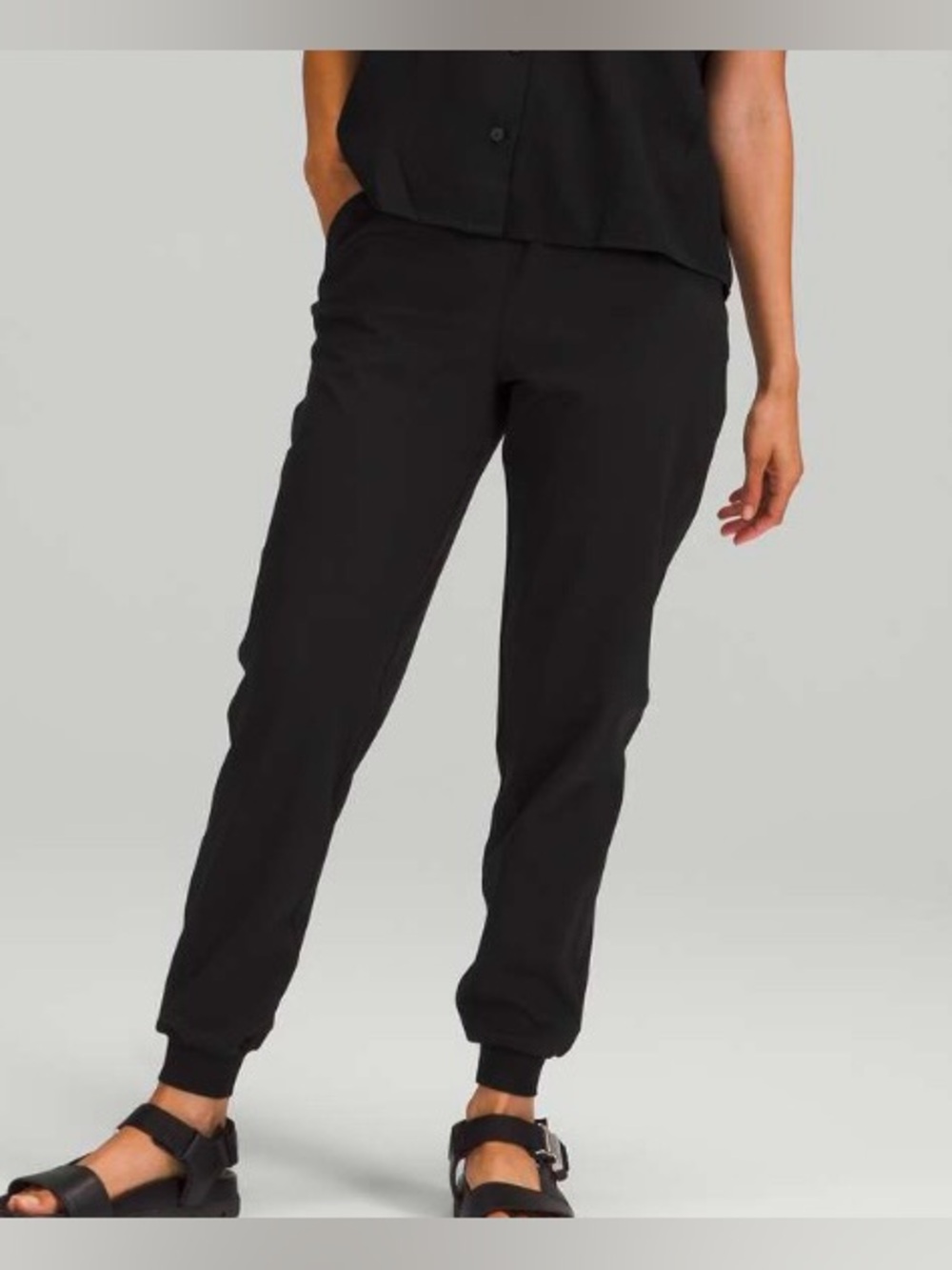Lululemon Stretch High Rise Jogger - Size 0